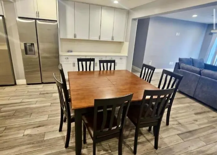 Phx Airport 9br, 7ba, Bbq, Events And Pets Allowed