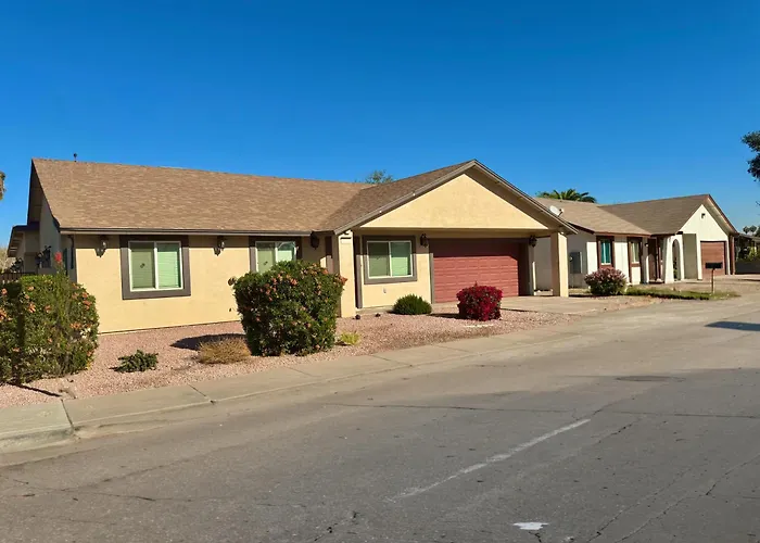 Phx Airport 9br, 7ba, Bbq, Events And Pets Allowed Villa *